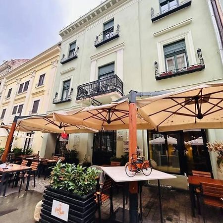 Hidden Gem In The Old Town Apartment Timisoara Exterior photo